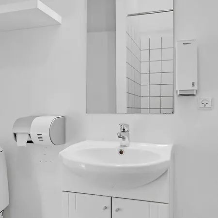 2 Bedroom Cozy In Apartamento Pandrup