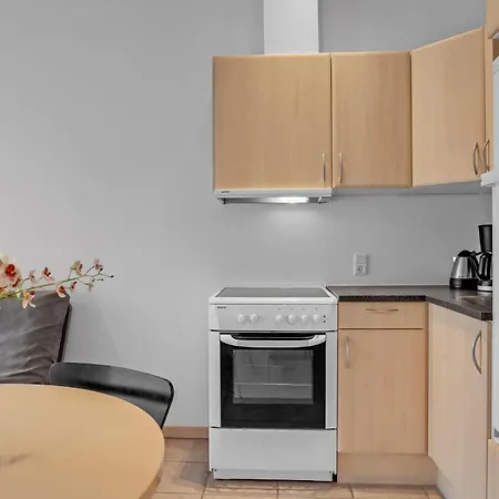 2 Bedroom Cozy In Апартаменты Pandrup